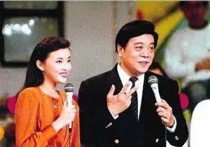 政坛秘闻录前中共政要访谈_欧美女优访谈录_zou欧